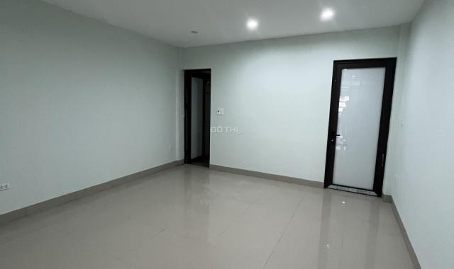 Cho thuê sàn văn phòng 120 m2/tầng , gồm 2 phòng làm việc rộng