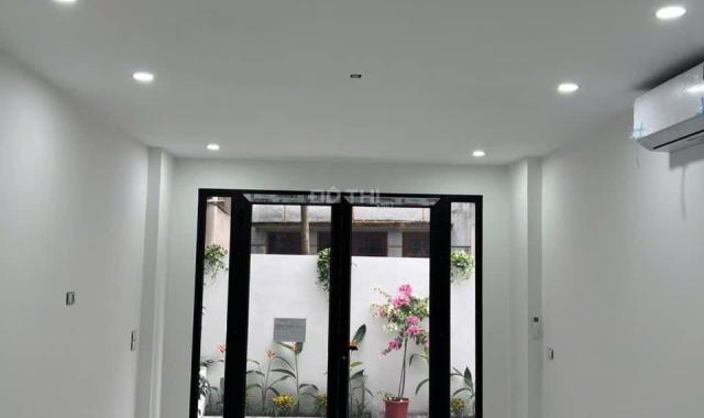 Cần bán nhà đầu ngõ Kim Ngưu, giá 5.7 tỷ, 31m2x5T, ảnh thật