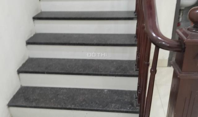 Cho thuê nhà riêng Chiến Thắng, 50 m2 x 5 Tầng, lô góc đẹp , ngõ 2 oto tránh