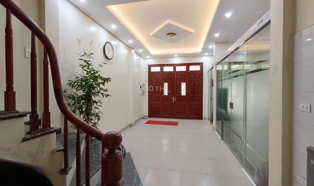 Chính chủ cho thuê Văn phòng 80m2 khu vực Ngã tư sở, giá 11tr/tháng