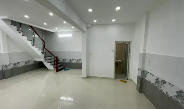 Bán nhà riêng tại Đường Vạn Hạnh 4, Xã Trung Chánh, Hóc Môn, Hồ Chí Minh diện tích 80m2 giá 4.2 Tỷ