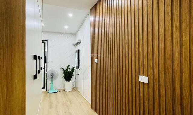 Bán nhà tập thể Mai Động, căn hộ duplex 40m2 x 2T, đủ nội thất, ở ngay. Giá 2,39 tỷ