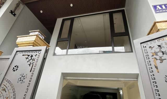 Cho thuê văn phòng Vạn Phúc, diện tích 60 m2/tầng,  Sàn tầng 2 tiện giao dịch