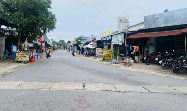 Bán nhà mặt tiền đang kinh doanh cửa hàng chợ Hoàng Gia - đối diện khu du lịch Đại Nam, Bình Dương