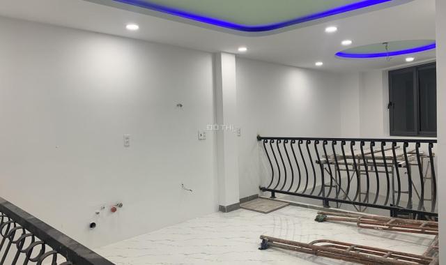 Bán Nhà Quận Bình Thạnh, đường Lê Quang Định, 4 Tầng, 45m2