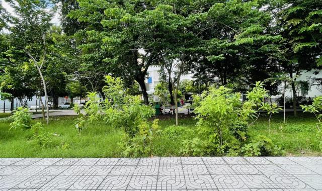 Bán đất Hiệp Bình Chánh khu biệt thự đường bàn cờ ngay Phạm Văn ĐỒng 298m2 ngang 12m-SHR giá 5 tỷ