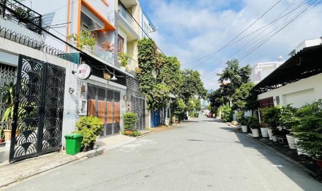 Chỉ 85tr/m2 Bán đất Hiệp Bình Chánh 80m2 ngang 4.5m ngay Phạm Văn Đồng- đường nhựa 8m khu dân trí