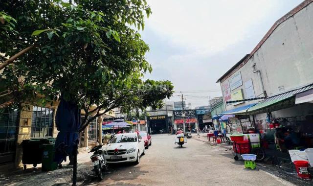 Hàng F0- Nhà C4 trung tâm Linh Tây HXH ngay Kha Vạn Cân DT chuẩn đẹp 152m2 (8x18) giá ngộp 58tr/m2