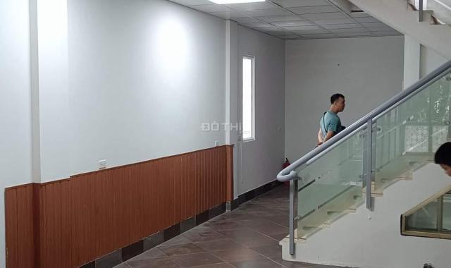 Cho thuê Văn Phòng 80m2 x3 tầng Cạnh Chùa Hà - phố Chùa Hà - Cầu Giấy, Hà Nội