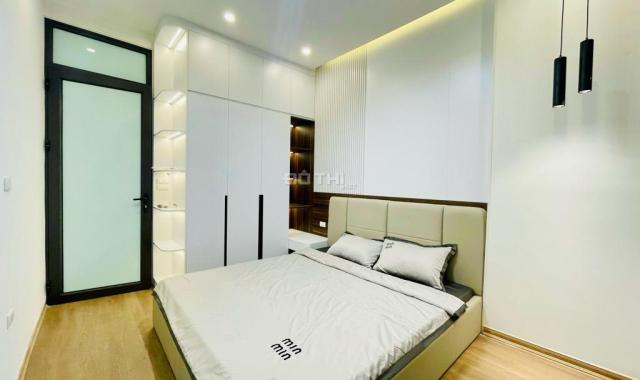 Bán nhà Khương Mai-Hoàng Văn Thái, 38m2, mặt phố VIP kinh doanh, có vỉa hè. Giá thỏa thuận