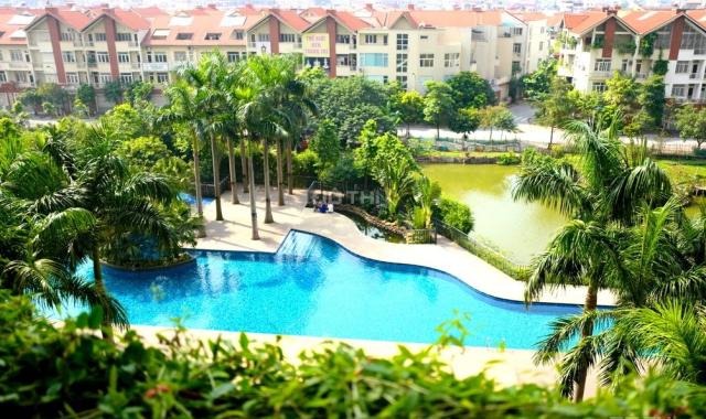 VIEW BỂ BƠI VÔ CỰC khi sở hữu căn SÂN VƯỜN tại Mulberry Lane