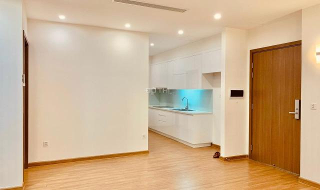 Bán căn hộ 3 phòng ngủ Vinhomes Skylake, căn 01.S1, các phòng view trọn hồ, tầng trung đẹp