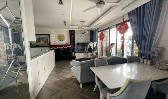 Duy Nhất căn hộ VIEW HỒ 3N to nhất dự án - C3 - 105m2, hướng tài lộc (9 TỶ) tại VINHOMES D'CAPITALE