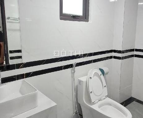 Bán nhà Dương Lâm 35m2 5 tầng, Cạnh THCS Văn Quán, ngõ nông 5.8 tỷ.