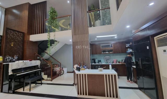 Chuyển nhượng căn hộ Duplex 303m2,Hà Đô Parkview, Thành Thái,Cầu Giấy chỉ 17 tỷ