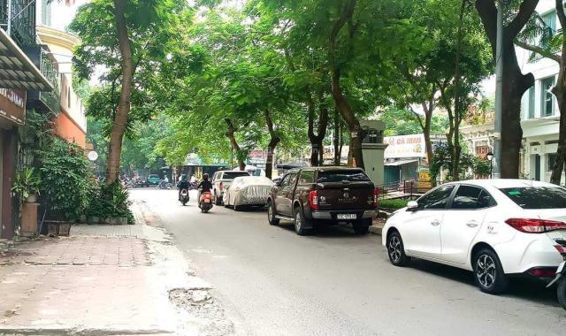 Cực phẩm nhà 5T KĐT Văn Quán, Hà Đông, Mới đẹp Phân lô view vườn hoa - Vỉa hè, 99m2, 21 tỷ