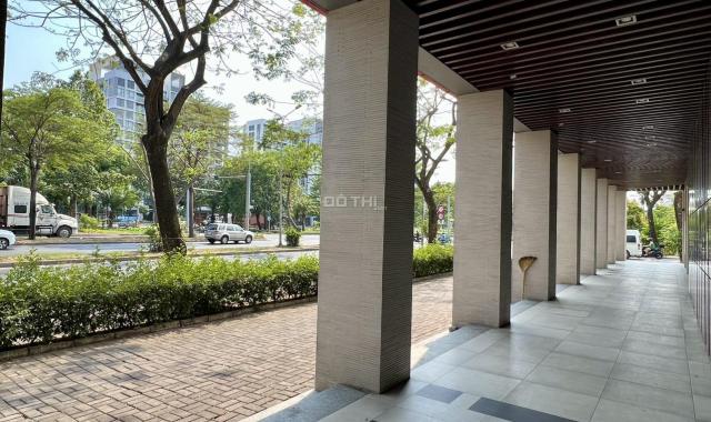 Shop 88m2 trệt trống suốt mặt tiền Nguyễn Văn Linh, Phú Mỹ Hưng giá rẻ