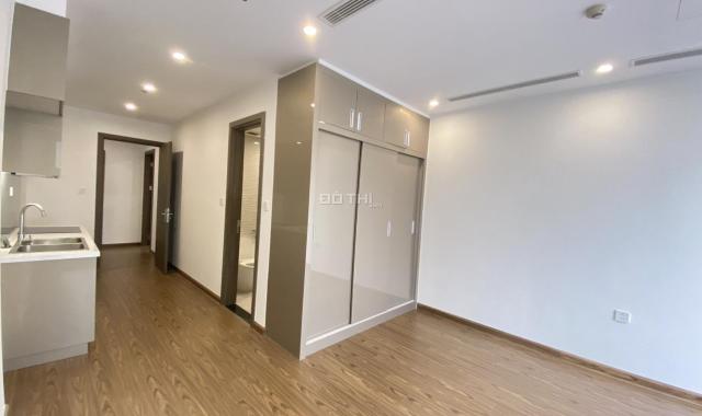 Bán căn 3 ngủ Vinhomes West Point, tòa W1, ban công đông nam, tầng đẹp, giao nhà luôn