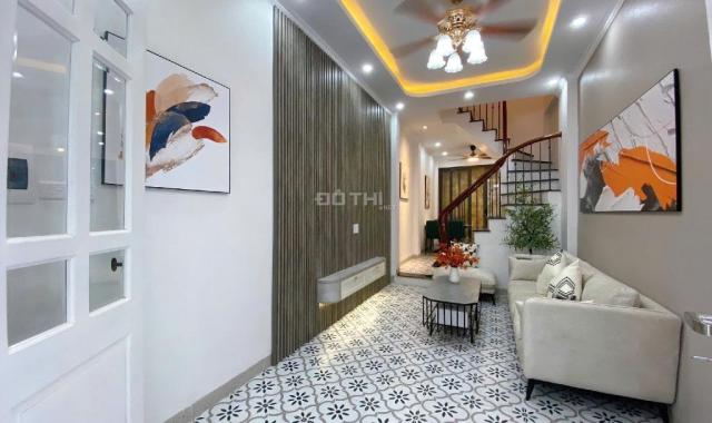 Bán nhà Phú Diễn, ở lý tưởng, gần hồ, 50m2 5 tầng chỉ 5,4 tỷ