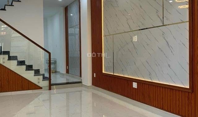 Chu Văn An, Bình Thạnh, 73m2, 4 Tầng, 6m ngang, ở được liền, nhà rất đẹp