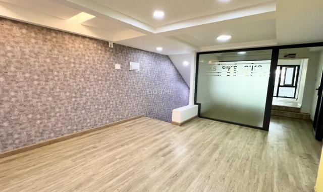 Cho thuê shop Hưng Vượng MT Lê Văn Thiêm 140m2, trệt + lửng