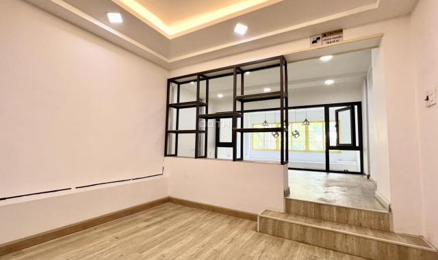 Cho thuê shop Hưng Vượng MT Lê Văn Thiêm 140m2, trệt + lửng