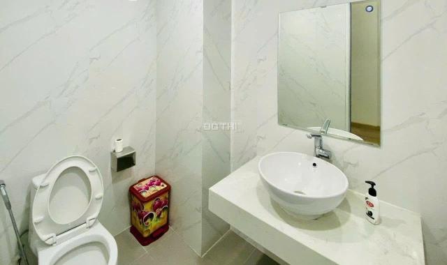 Tôi cần bán nhà MP Phó Đức Chính, giá 68 tỷ, 133m2x9T, KD lớn ẢNH THẬT