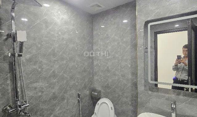 BÁN NHÀ NGÕ 143 NGUYỄN CHÍNH, NHÀ MỚI LUNG LINH, THANG MÁY XỊN XÒ 52M2, 12,8 TỶ