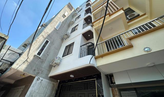 (Siêu phẩm) Tòa Apartment 50m2 x 10P tại Dương Đình Nghệ - Ô tô vào nhà.DT 1 tỷ/năm - 15 tỷ bao phí