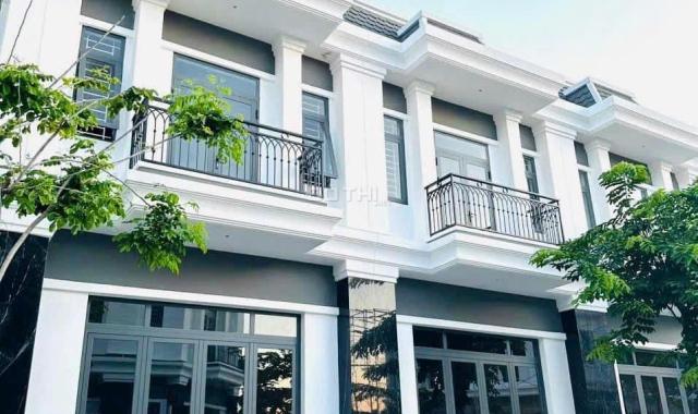 Bán nhà mặt phố giá siêu hấp dẫn dự án Richland residence DT 98m2 tp Bến Cát tỉnh Bình Dương