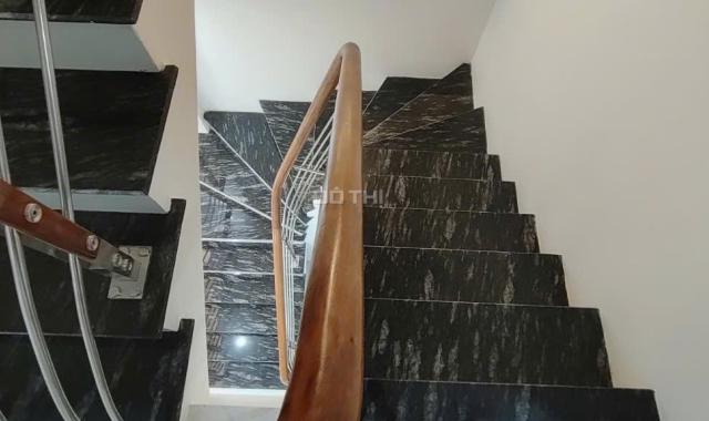 Bán Nhà Đa sỹ Gần Công Viên thể thao Hà Đông Chỉ 5,95 tỷ. 39m2 x4,5t Cách Phố ô tô 150m