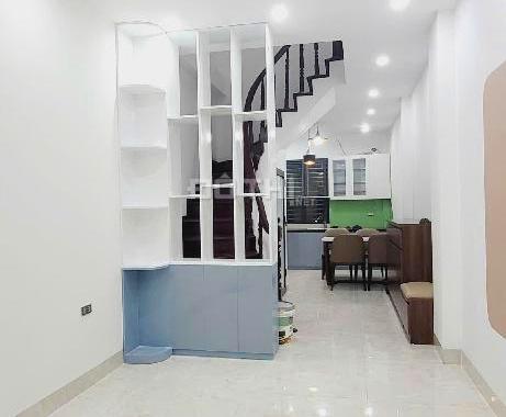 Bán nhà Chiến Thắng 35m2 5 tầng,Full nội thất, ô tô 30m, dân xây 6.7tỷ