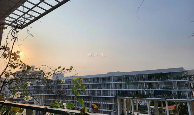 Bán căn hộ Panorama 121m2 + 60m2 sân vườn, view hồ bơi & kênh đào, SH