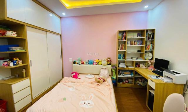 Nhà Phố Nguyễn Trãi, Thanh Xuân 66m2 x 4 Tầng, Chỉ 8.9 Tỷ, Đối Diện Royal City.