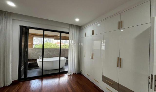 Cho thuê căn hộ Mỹ Khánh 1, trung tâm Phú Mỹ Hưng 112m2 3PN view hồ bơi