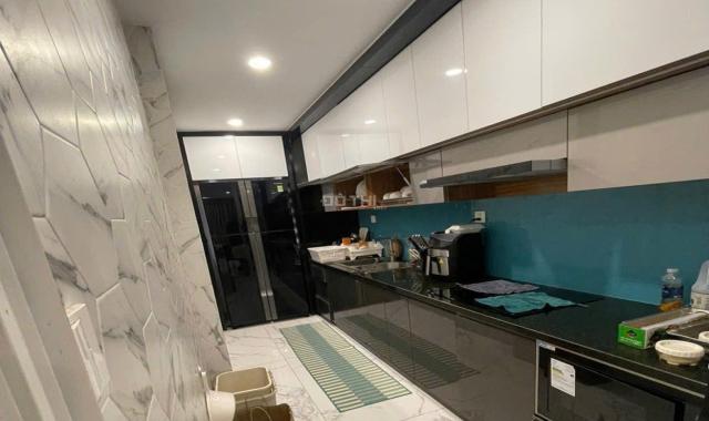 Cho thuê căn hộ Mỹ Khánh 1, trung tâm Phú Mỹ Hưng 118m2 3PN view biệt thự