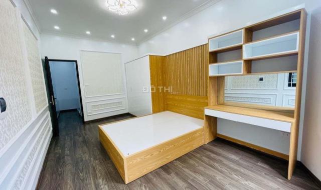 GẤP GẤP! Phố Trương Định, Hai Bà Trưng 36m2 x 6 tầng, nhỉnh 7 tỷ.