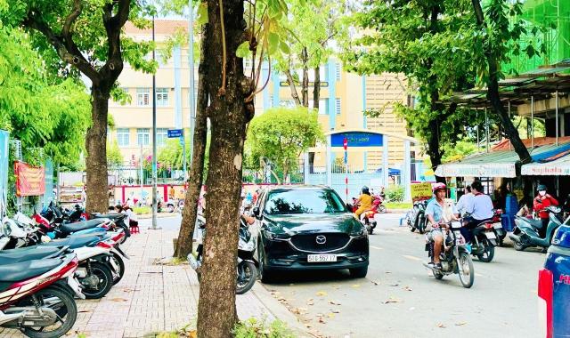 Cho Thuê Mặt Bằng Kinh Doanh Góc 2 Mặt Tiền Tại Tân Phú - 258m2