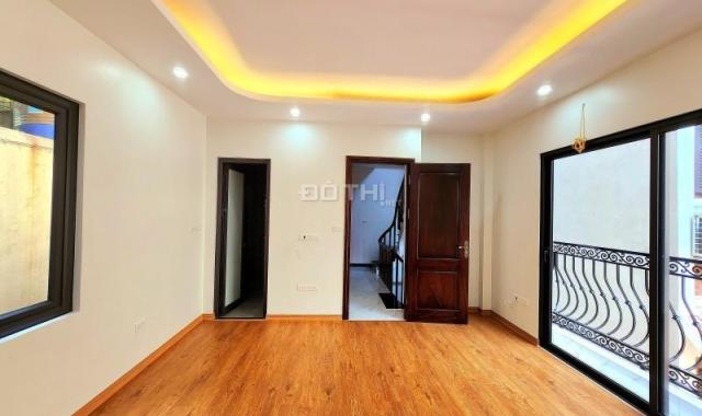 Chính chủ tôi cần bán gấp nhà 34/40m² 6 tầng xây mới Đội Cấn Ba Đình Hà Nội