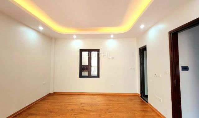 Chính chủ tôi cần bán gấp nhà 34/40m² 6 tầng xây mới Đội Cấn Ba Đình Hà Nội