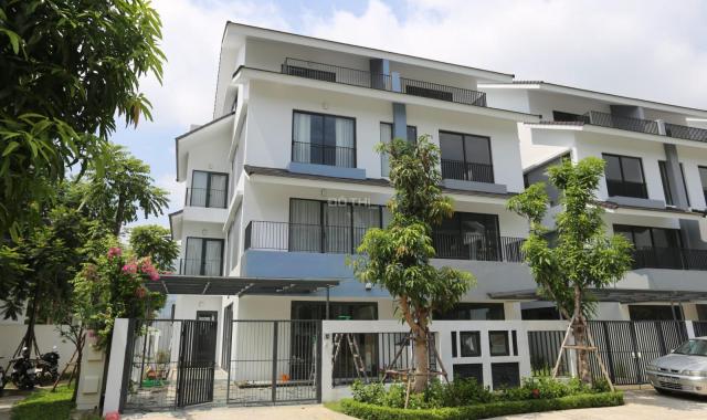 Nhanh thì còn, Chủ nhà cắt lỗ thu hồi vốn căn LK 90m2 , cạnh công viên, view thoáng , giá 18,5 tỉ