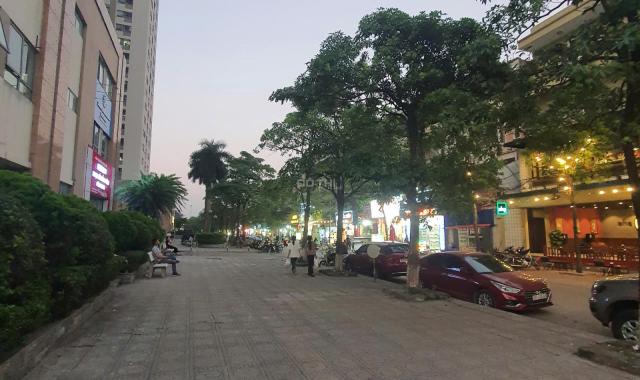 Cần bán hoặc cho thuê, ô Kiot thương mại  - Vị trí đẹp, tầng 1, ô góc.