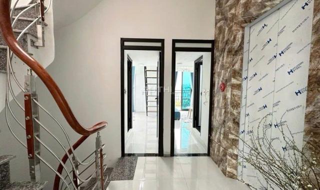 (Siêu phẩm) Tòa Apartment mặt hồ xây mới 64m2 x 8T x 19P tại Lê Quang Đạo. DT 1,25 tỷ/năm - 16,2 tỷ