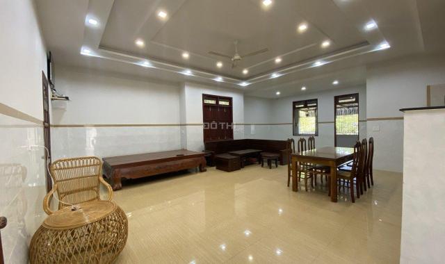 Cho thuê biệt thự vườn mặt tiền  719.5m2 tại vòng xoay Hòa Long, TP Bà Rịa