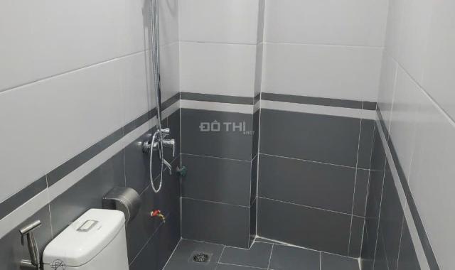 Nhà 5 tầng 6 phòng ngủ ngay ngã tư Canh quận Nam Từ Liêm đường ô tô đỗ và bãi gửi ô tô cách chỉ 50m