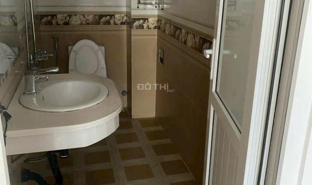 Cho thuê liền kề Vạn Phúc, diện tích 55 m2  x 5 tầng, nhà đẹp , đường oto