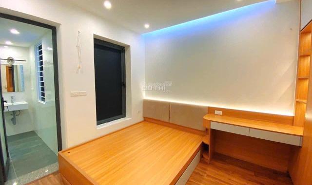 Chính Chủ Cần Bán nhà vip ô tô tránh  KD  Hoàng Quốc Việt - DT 69m2, mặt tiền 6m giá nhỉnh 19 tỷ