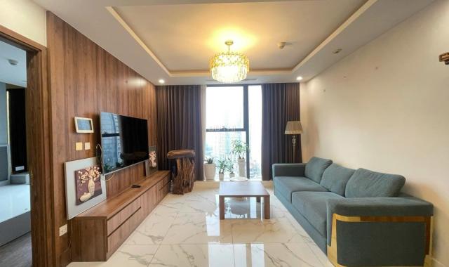 Cần bán nhanh CHCC Sunshine City 73m full nội thất đựo view nội khu tầng cao giá rẻ 5,950 tỷ.