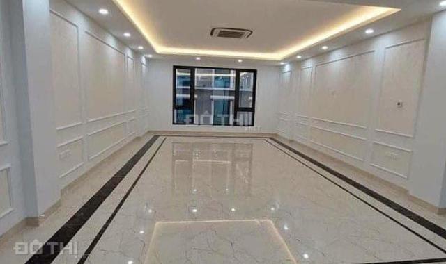 Bán nhà riêng tại Đường Huỳnh Thúc Kháng,  Láng Hạ, Đống Đa, Hà Nội diện tích 70m2 giá 32 tỷ