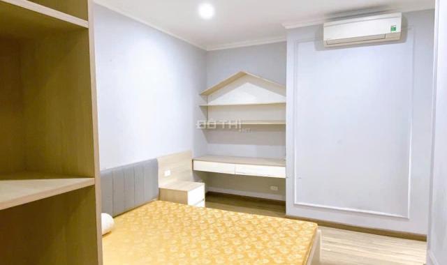 Bán căn hộ cao cấp dự  án GONDENPALACE Mễ Trì,Tháp C, DT 118m2, 3 ngủ 2 WC ,đủ đồ Giá